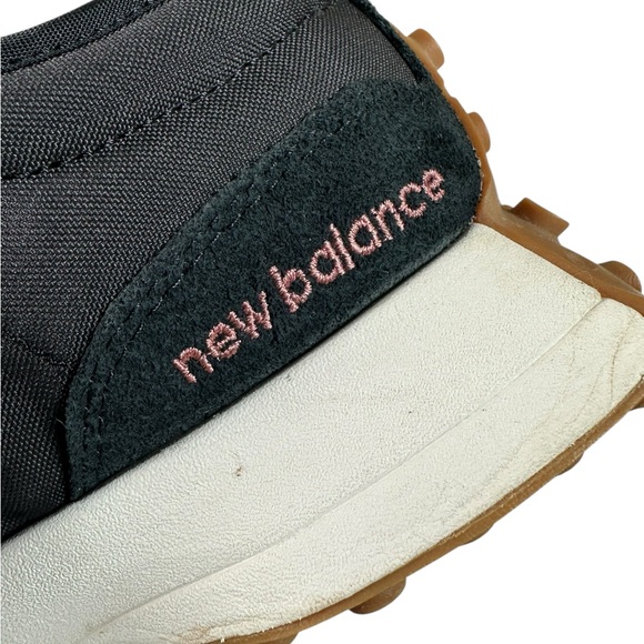 New Balance 327 Women's Athletic Shoes in Black, White - Picture 4 of 15